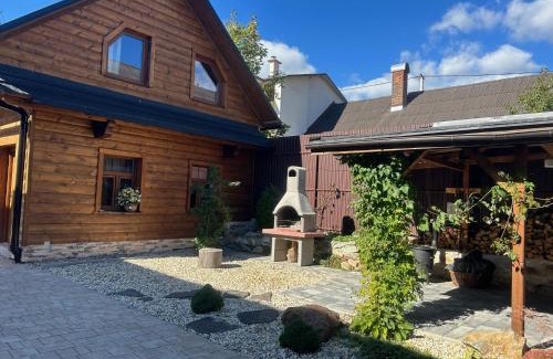 Polomka House | Chalupa Štúrka