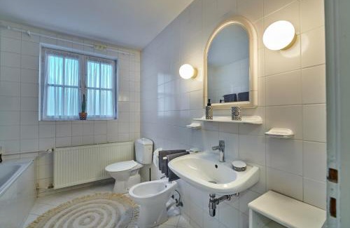 Osrblie House | Chalupa Osrblianka
