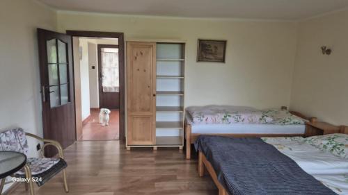 Zemiansky Vrbovok House | Chalupa -Ranč pod Žobrákom