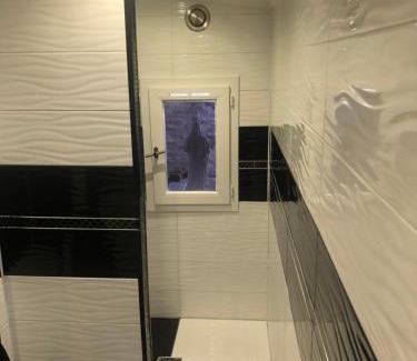 Larose House | Chambre 2 places avec salle de bain