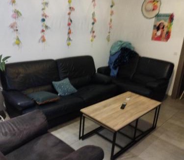 Rosendael House | chambre 3lits chez l'habitant