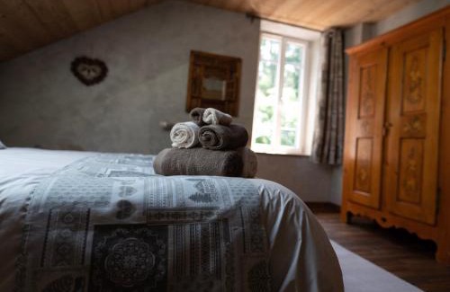 Sapois Bed & Breakfast | Chambre apaisante avec sauna et petit-déjeuner inclus - FR-1-589-714