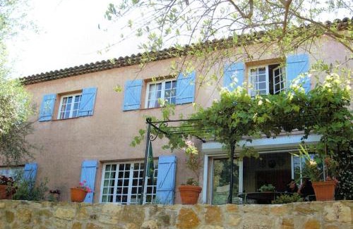 Le Rouret House | Chambre avec acces jardin et piscine. Weekend ou semaine.