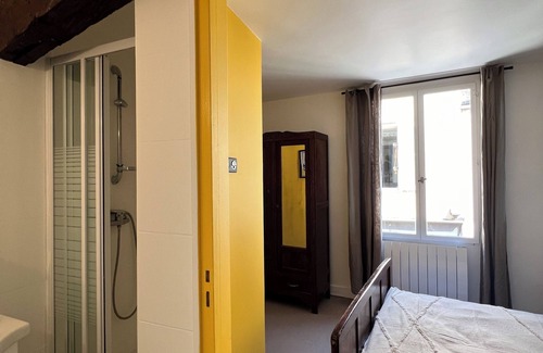 Chartres House | Chambre Beaux-arts 2 Avec Coin Repas-billard-babyfoot-terrasse