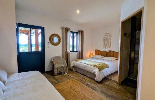 Faverolles Bed & Breakfast | Chambre Bohème avec piscine chauffée et Wi-Fi gratuit - FR-1-591-704