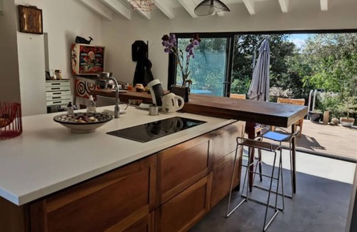 Quartier des Espesses Bed & Breakfast | Chambre Bohème Dans Villa Avec Piscine et Jardin Paysagé,