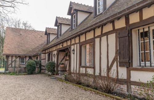 Tour-en-Sologne Bed & Breakfast | Chambre Chambord - Piscine intérieure - Jacuzzi