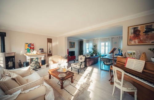 Callian Bed & Breakfast | Chambre Charles Trénet