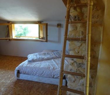 Les Bordes-sur-Arize House | chambre chez l'habitant