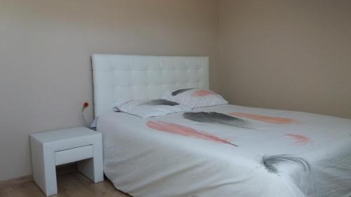 Breville-sur-Mer House | Chambre chez l'habitant LGBT près de la plage naturiste de Granville