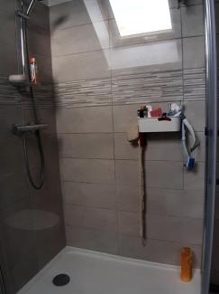 Laversines House | Chambre chez l habitant à 10 mn de aéroport