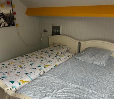 Gond-Pontouvre Bed & Breakfast | Chambre CHEZ L'HABITANT