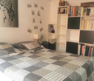 Saint-Sylvestre House | CHAMBRE CHEZ L'HABITANT - ROOM IN THE OWNER'S APARTMENT