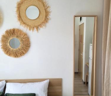 Beaux Arts-Boutonnet House | Chambre climatisée lit double dans villa - Proche Centre Tramway