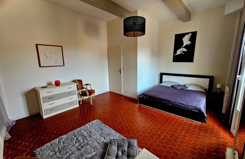 Sauvian Bed & Breakfast | Chambre Confortable Chez L'habitant