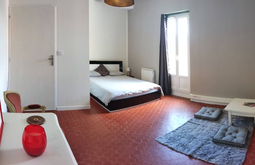 Sauvian Bed & Breakfast | Chambre Confortable Chez L'habitant