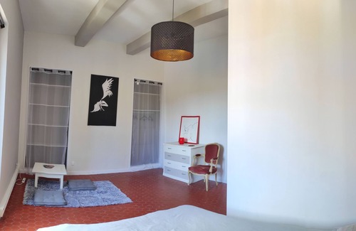 Sauvian Bed & Breakfast | Chambre Confortable Chez L'habitant