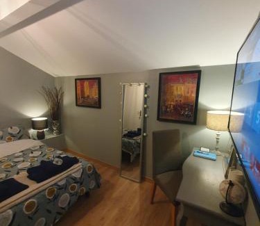 Noisy-le-Grand Bed & Breakfast | Chambre cosy Bed and Breakfast entre Paris et Disney