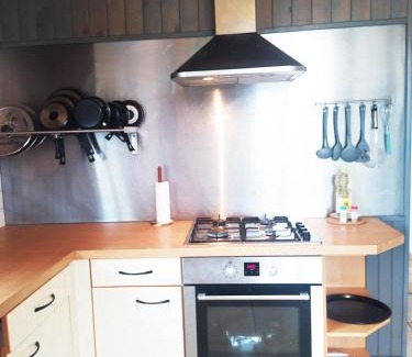 Stains Apartment | Chambre Cosy bien équipée proche RER aux Portes de Paris