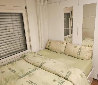Dietikon District House | Chambre cosy et lumineuse dans un cadre calme