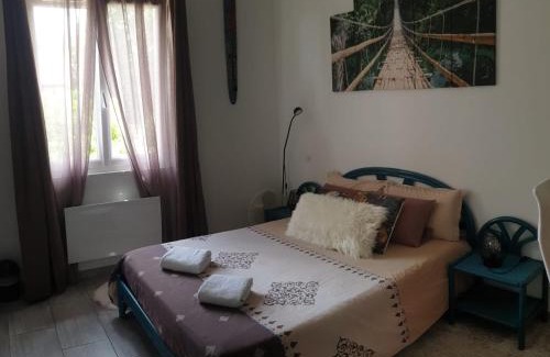Ascain House | Chambre cosy entre mer et montagne