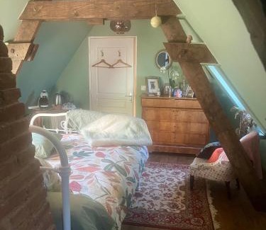 Desvres Bed & Breakfast | Chambre cosy