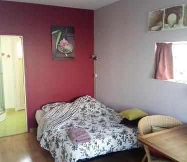 Chateau Apartment | Chambre cosy