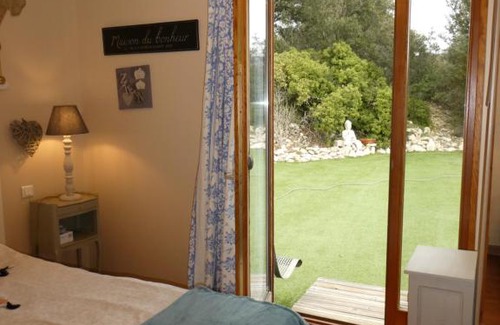 Taulignan House | Chambre d'Adelice avec piscine