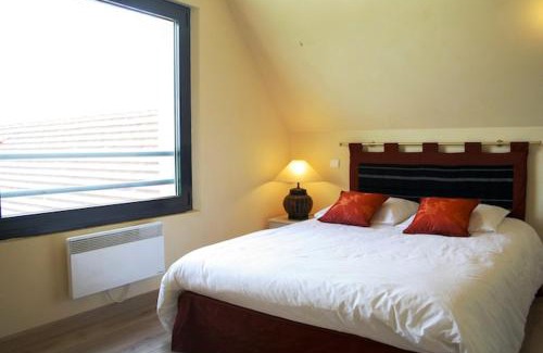 Rouffignac-Saint-Cernin-de-Reilhac Bed & Breakfast | Chambre d'hôtes La Dentalie