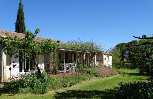 Saint-Ambroix House | chambre d'hôtes indépendante avec kitchenette