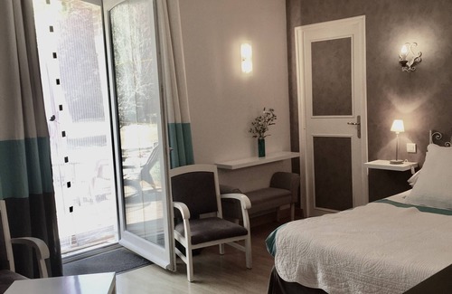 Saint-Germain-du-Puy Bed & Breakfast | Chambre d'Hôtes Le Domaine de Jacquelin