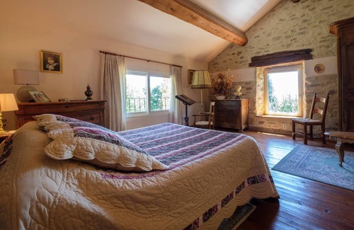 Fontiers-Cabardes Bed & Breakfast | Chambre D'hôtes Pour 2 à 6 Personnes "La Suite Naiade" Près de Carcassonne