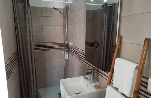 Santa Giulia House | Chambre d'Hôtes ∙ 1 bedroom ∙ 2 guests