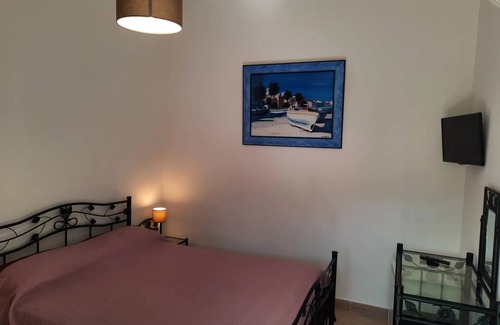 Santa Giulia House | Chambre d'Hôtes ∙ 1 bedroom ∙ 2 guests