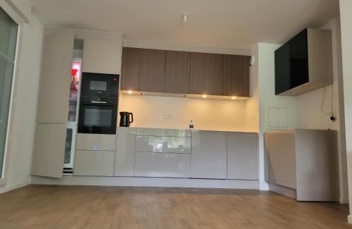 Saint-Witz House | Chambre d'hôte, dans 4 pièce, avec terasse jardin