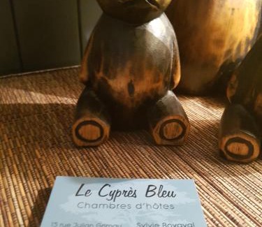 Roussillon-en-Isere Bed & Breakfast | Chambre d'hôtes Le Cyprès Bleu