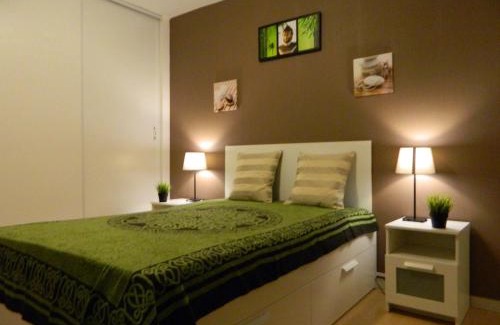 Saint-Just Bed & Breakfast | Chambre d'hôte Zen chez Philippe Parking free