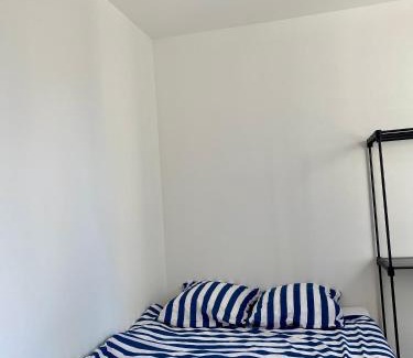 L'Economie House | Chambre d'hôtes équipée et neuve