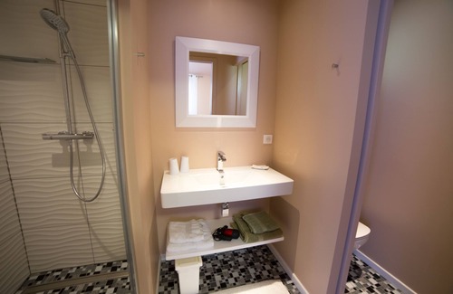 Biarritz City Centre Bed & Breakfast | Chambre d'Hôtes Arima