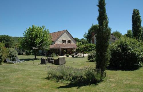 Meyronne Bed & Breakfast | Chambre d'hôtes Au Picatal
