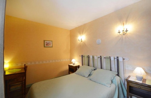 Grillon Bed & Breakfast | Chambre d'Hôtes Au Vieux Chêne