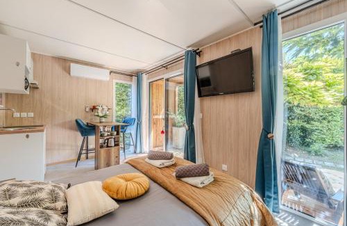 Borreze Bed & Breakfast | Chambre d'hôtes de la dame blanche