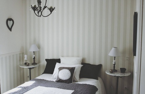Besancon House | Chambre d'Hôtes La Villa Molina