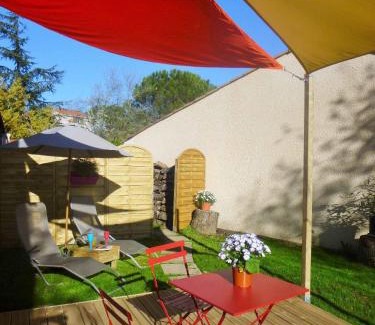 Saint-Jean Bed & Breakfast | Chambre d'hôtes "Mirabel"