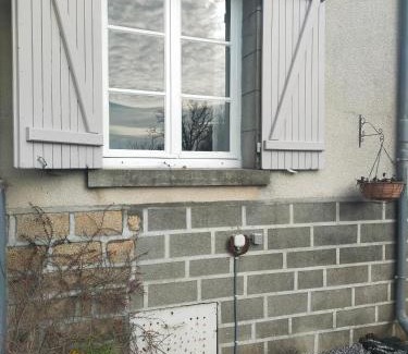 Crozant Bed & Breakfast | Chambre d'hôtes Se Sentir Libre Noisette