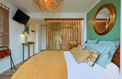 Le Pradet Bed & Breakfast | chambre d'hote luxe vue mer boheme