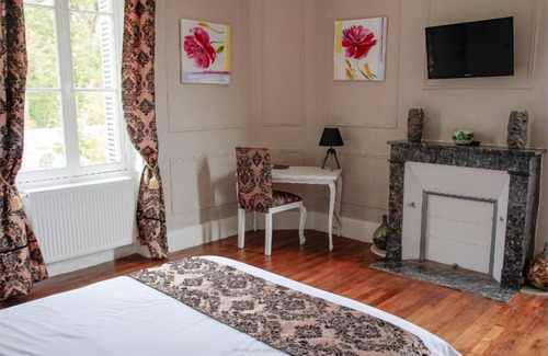 Vendeuvre-du-Poitou Bed & Breakfast | Chambre D'hotes 4 Personnes - Petit dej Inclus