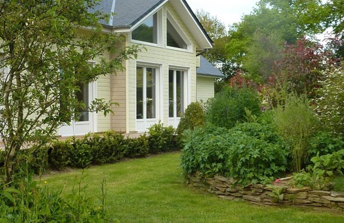Le Molay-Littry Bed & Breakfast | Chambre d'Hotes La Queue au Loup