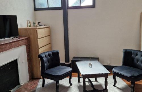 Oloron-Sainte-Marie Apartment | Chambre dans maison de ville - 2 Personnes