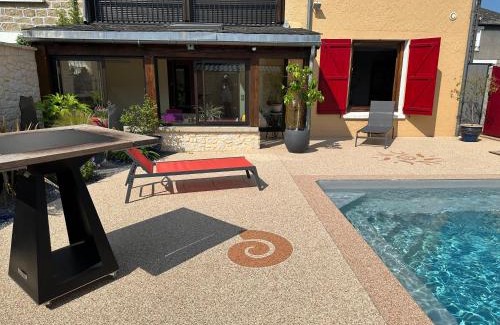 Brive-la-Gaillarde House | Chambre dans maison avec piscine